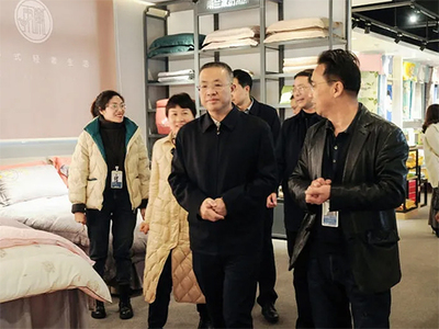 新余市市委常委、市委副書記一行蒞臨雨蘭家紡調研