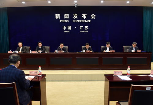 優(yōu)化職業(yè)中介服務(wù)與規(guī)范收費(fèi) 省政府調(diào)整行政審批中介服務(wù)事項清單新聞發(fā)布會